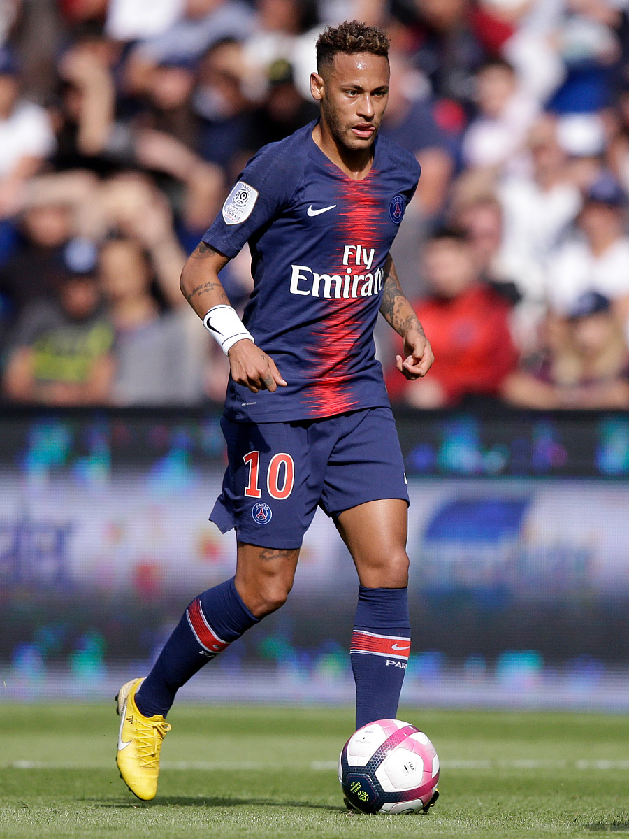 包括年轻球 包括年轻球